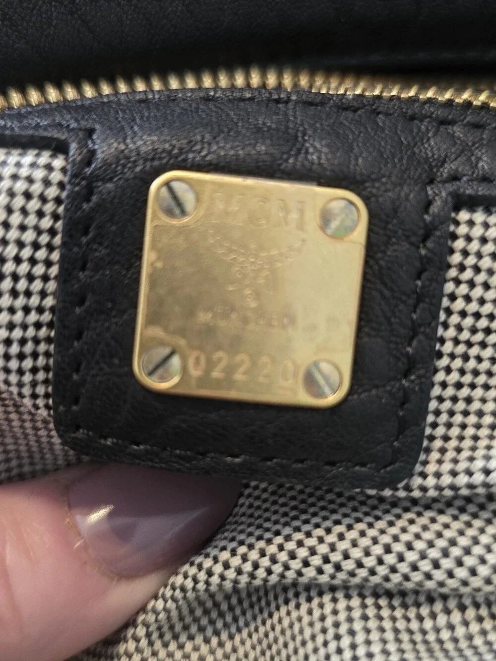 MCM Keana Studded Sheepskin Leather Satchel/Crossbody w/Dustbag In EUC